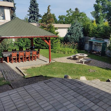 Katalin Apartmanhaz ミシュコルツ エクステリア 写真