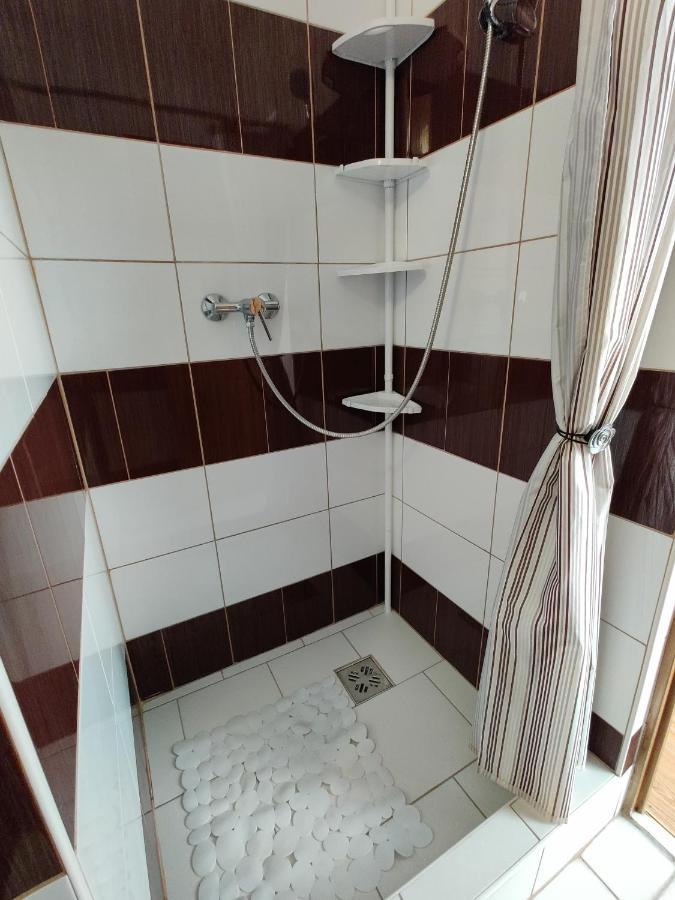 Katalin Apartmanhaz ミシュコルツ エクステリア 写真